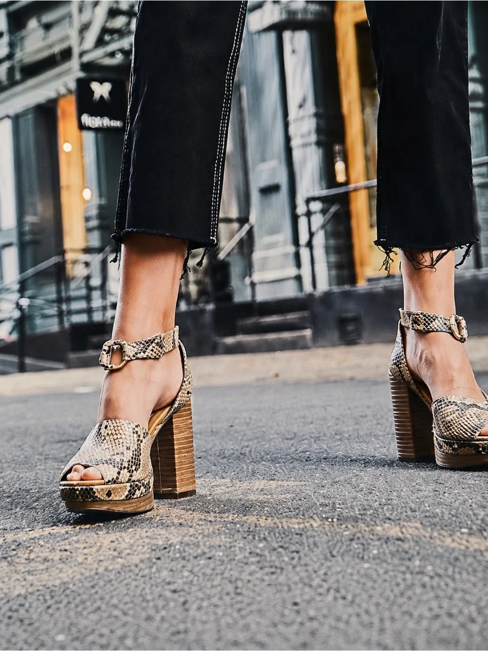 Free People Brown/Beige Snake Print Strappy Platform Block Heel Sandals Size 7